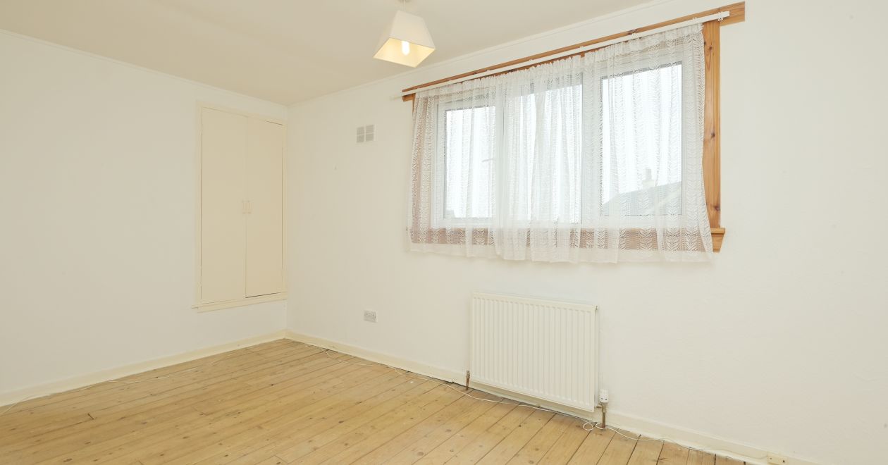 109 Dolphin Road, Currie, EH14 5SB