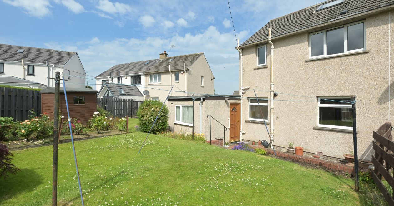 109 Dolphin Road, Currie, EH14 5SB