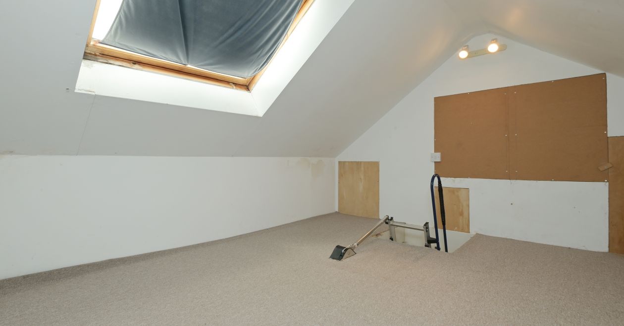 109 Dolphin Road, Currie, EH14 5SB