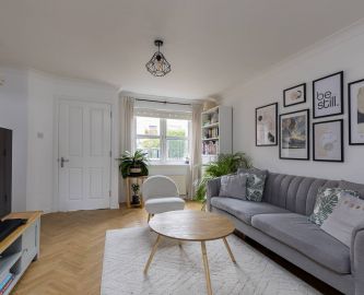 Third image of 6 Fernieside Gardens, Edinburgh, EH17 7HN