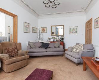 Third image of 1/2 (1f2) Church Hill Place, Edinburgh, EH10 4BE
