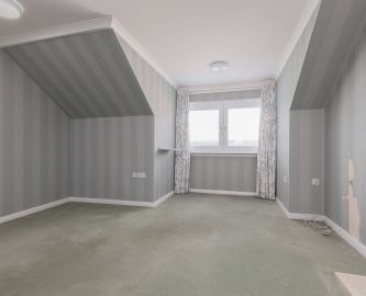 Third image of 173/511 Carlyle Court, Comely Bank Road, Edinburgh, EH4 1DJ