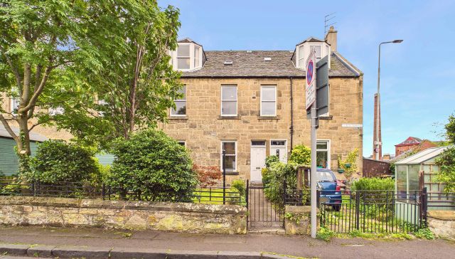 Pictured property for sale: 2 Myrtle Terrace, Shandon