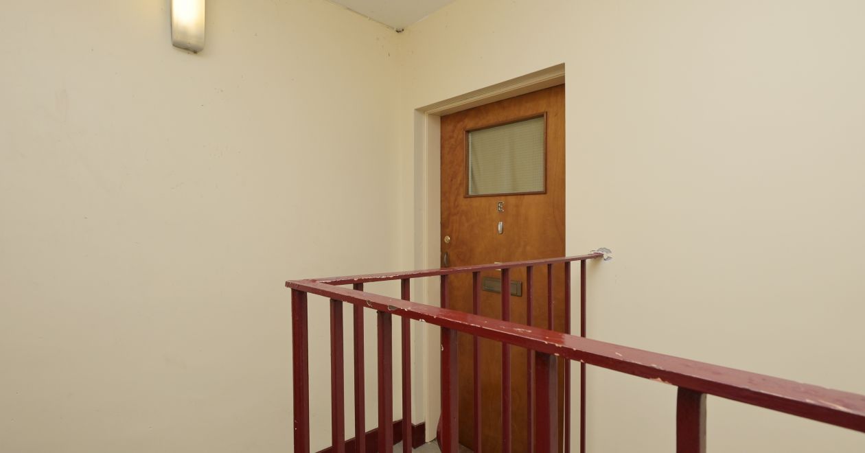 49E, Caiystane Gardens, Edinburgh, EH10 6TD