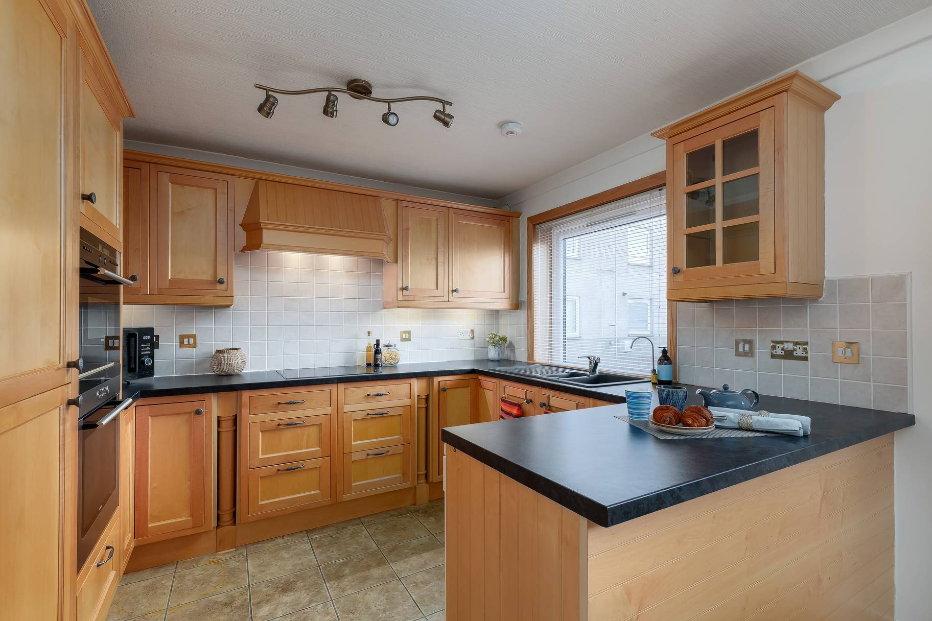 Flat 4, 2 Succoth Court, Ravelston, Edinburgh, EH12 6BZ, photo 7