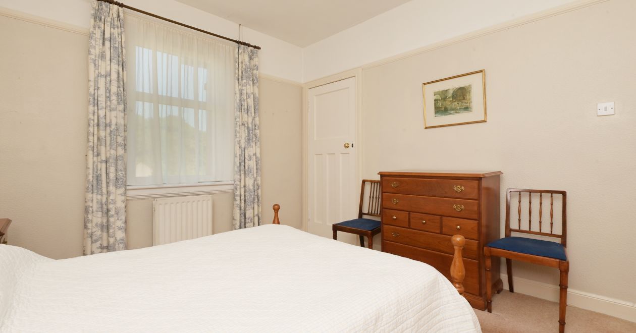 5 Hailes Terrace, Edinburgh, EH13 0NB
