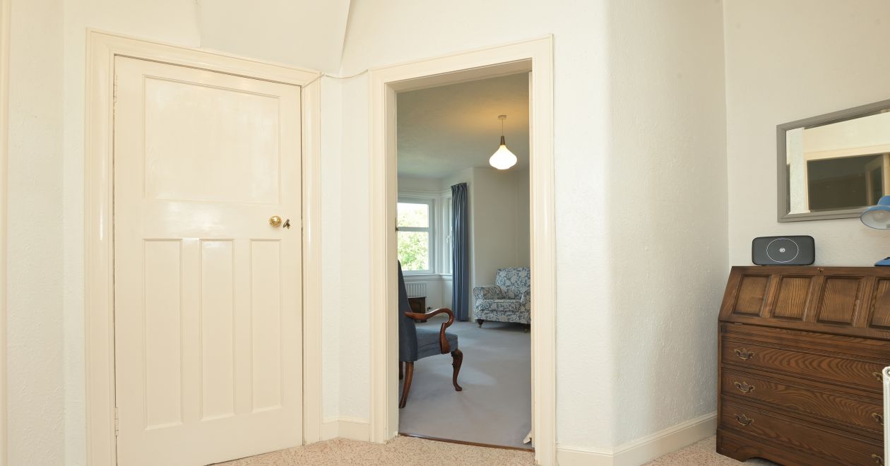 5 Hailes Terrace, Edinburgh, EH13 0NB