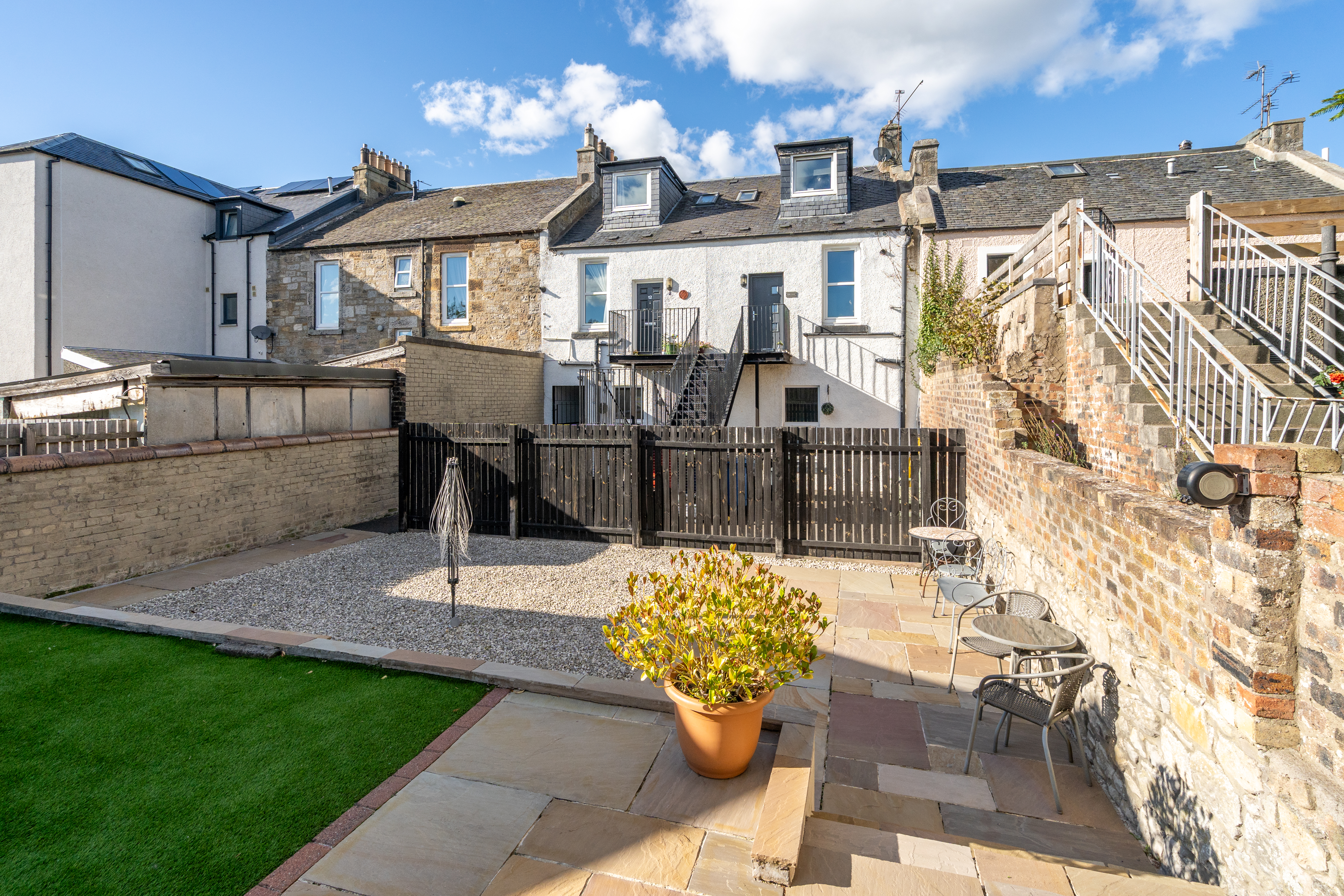 12 the Loan, Loanhead, EH20 9AF, photo 3