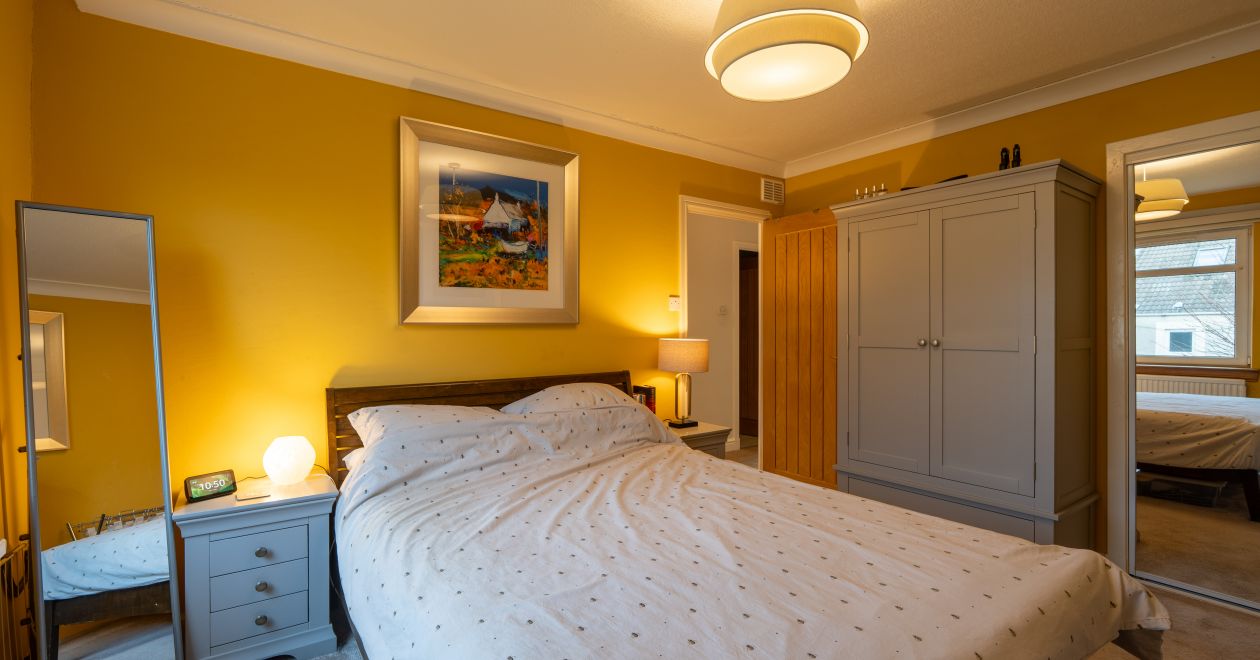 15 Bonaly Brae, Edinburgh, EH13 0QF