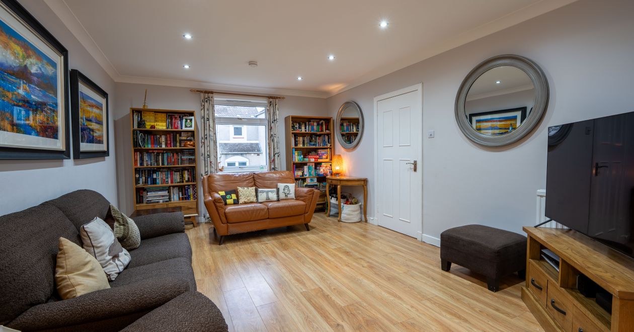 15 Bonaly Brae, Edinburgh, EH13 0QF