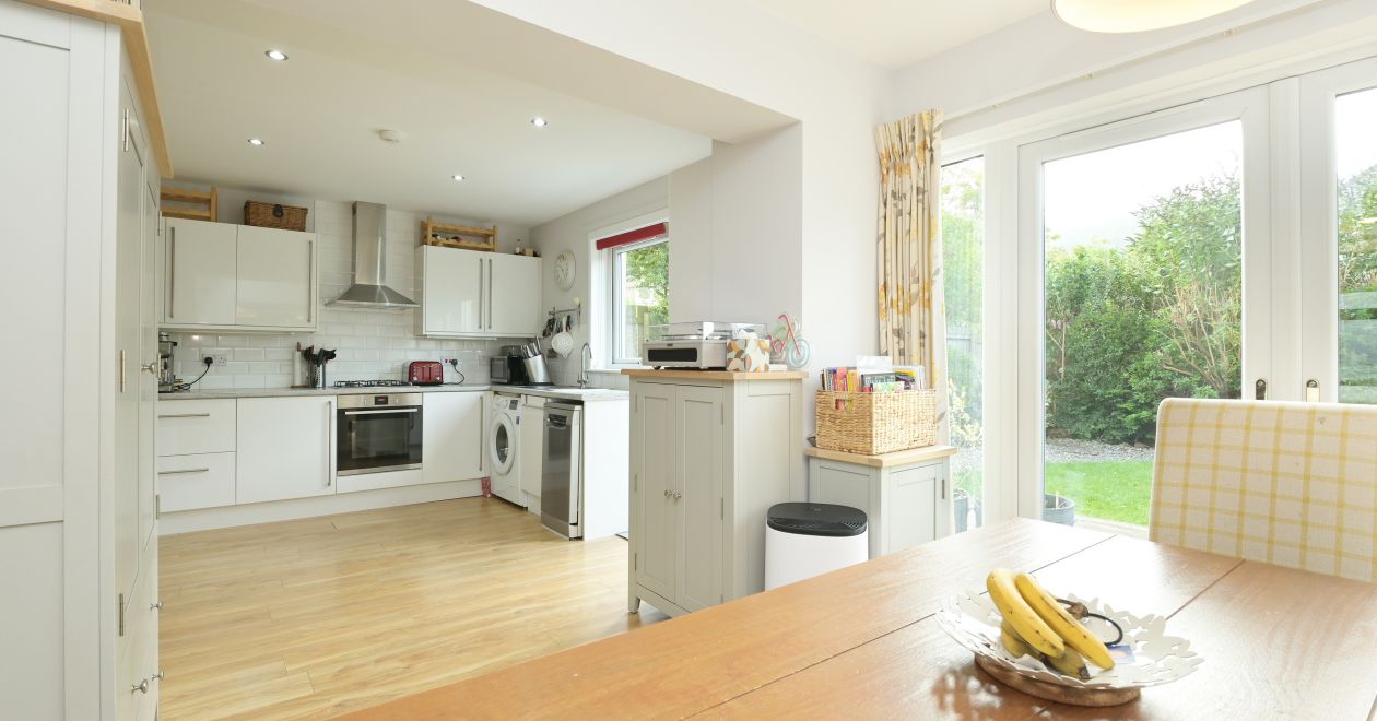 15 Bonaly Brae, Edinburgh, EH13 0QF