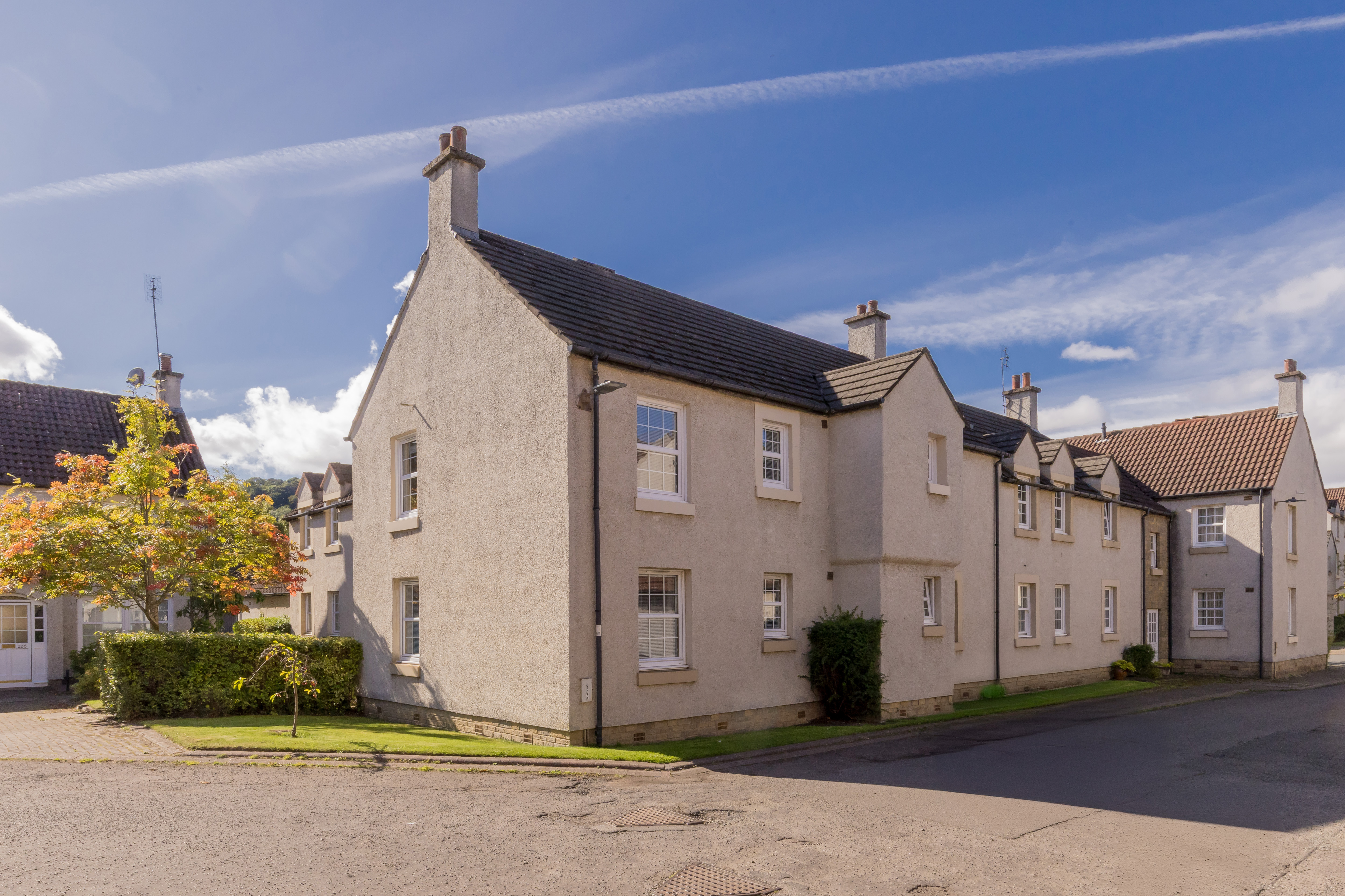 14/3 Hillpark Court, Blackhall, Edinburgh, EH4 7BE