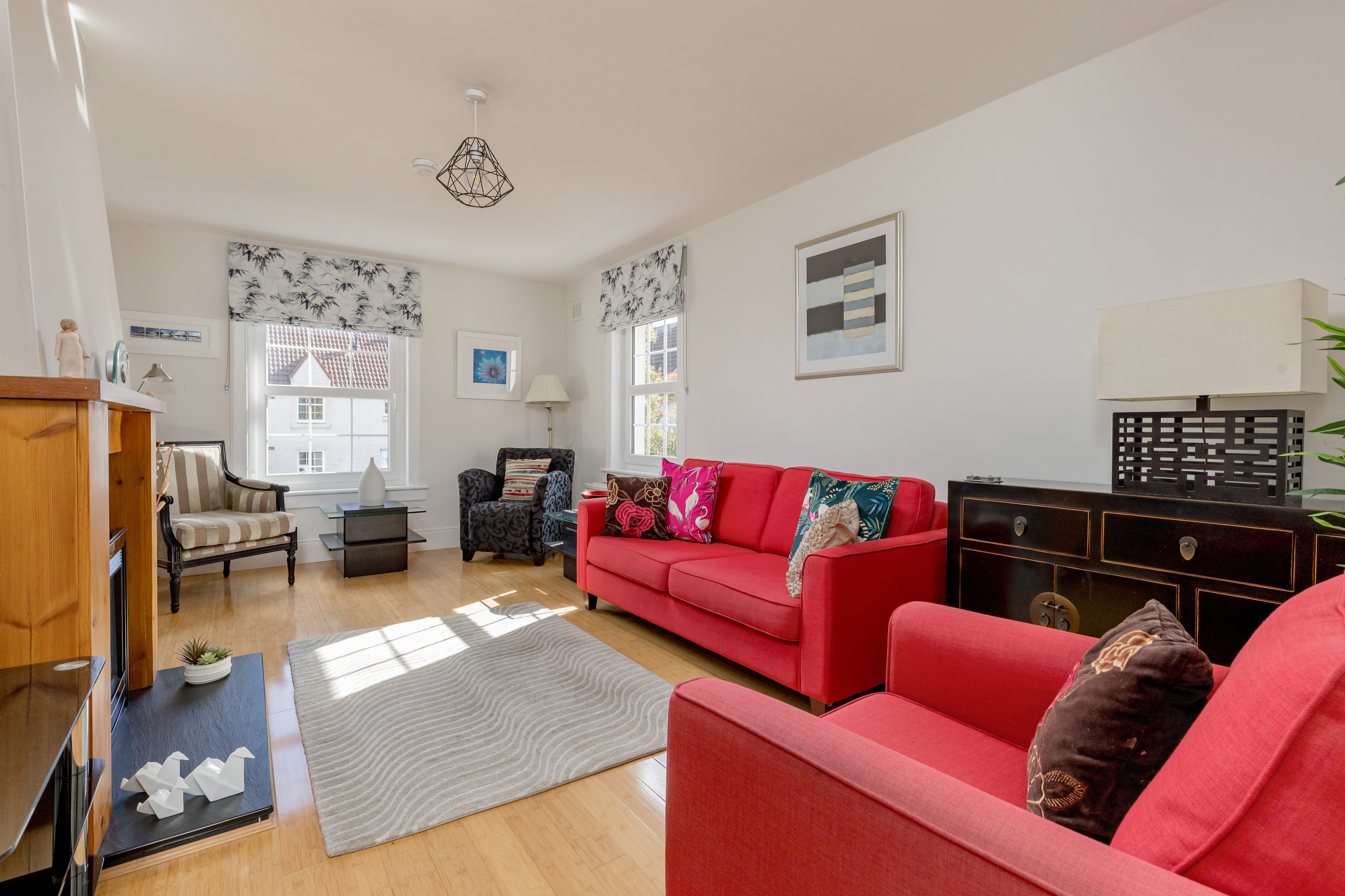14/3 Hillpark Court, Blackhall, Edinburgh, EH4 7BE, photo 2