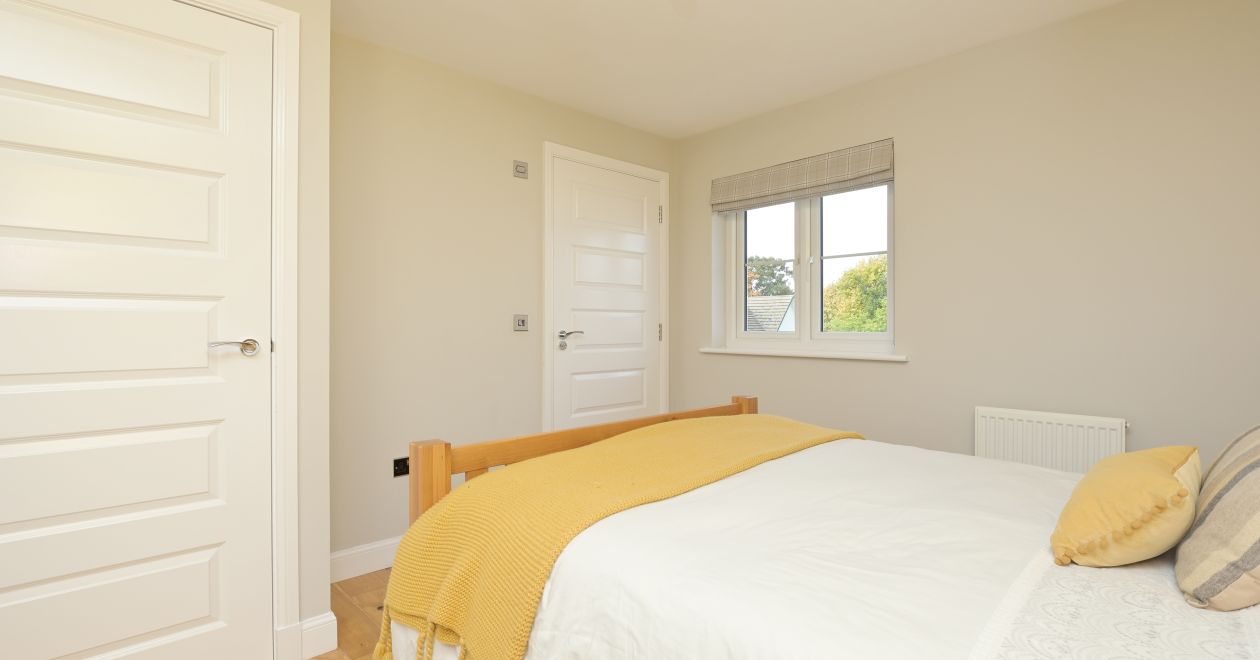 51 Clippens Drive, Edinburgh, EH17 8TU