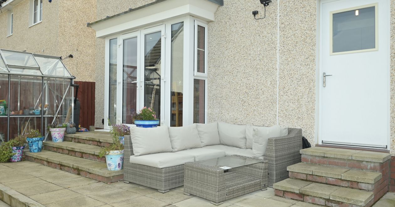 51 Clippens Drive, Edinburgh, EH17 8TU