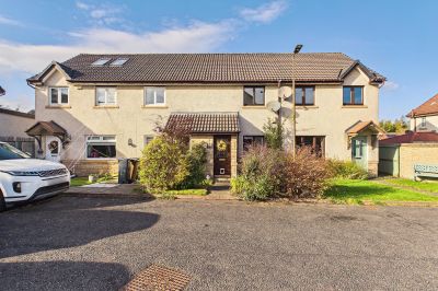63 The Murrays Brae, Liberton, Edinburgh EH17 8UF