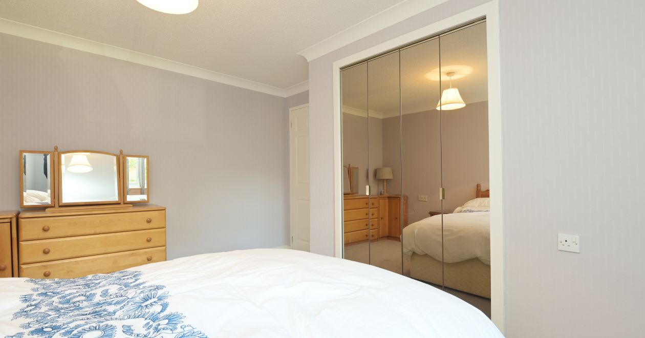 Flat 26 The Cedars, 2 Manse Road, Edinburgh, EH12 7SN