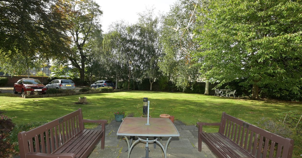 Flat 26 The Cedars, 2 Manse Road, Edinburgh, EH12 7SN