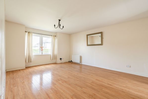 23 Parkgrove Loan, Edinburgh, EH4 7QX - Image 2