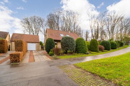 16 Ancrum Bank, Dalkeith, EH22 3AY