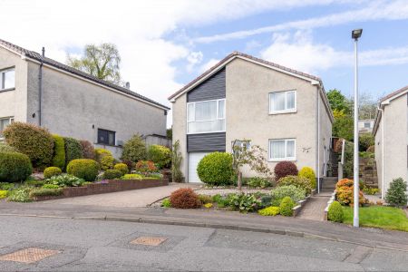15 Waulkmill Drive, Penicuik, EH26 8LA